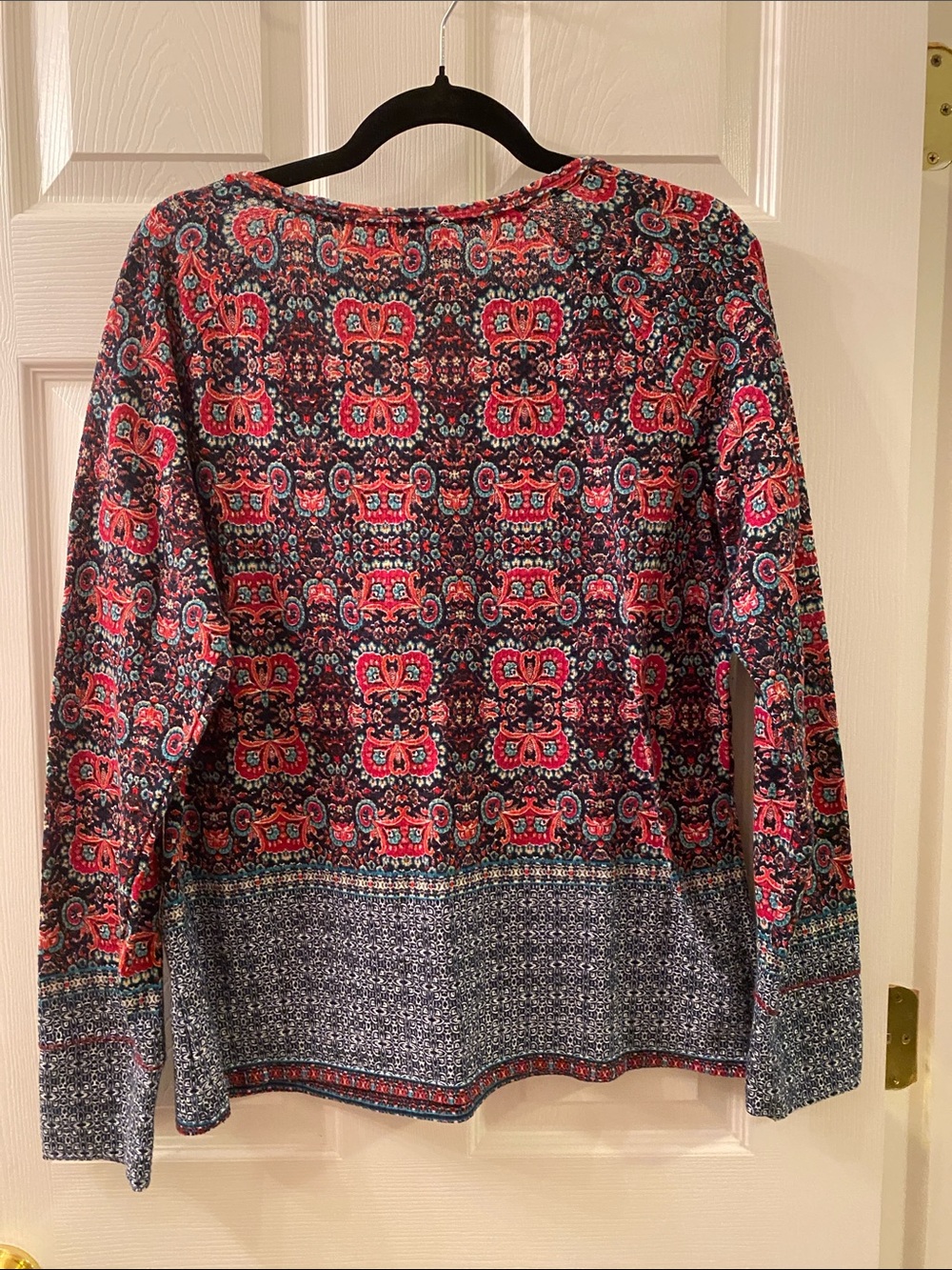 Vintage America Floral Tie-Neck Long Sleeve Tunic in Navy & Pink - Picture 5 of 6